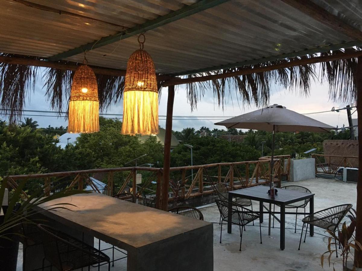 Black Flamingo Isla Holbox Ngoại thất bức ảnh